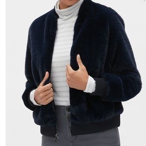 ❌❌SOLD❌❌Banana Republic Faux Fur Bomber jacket